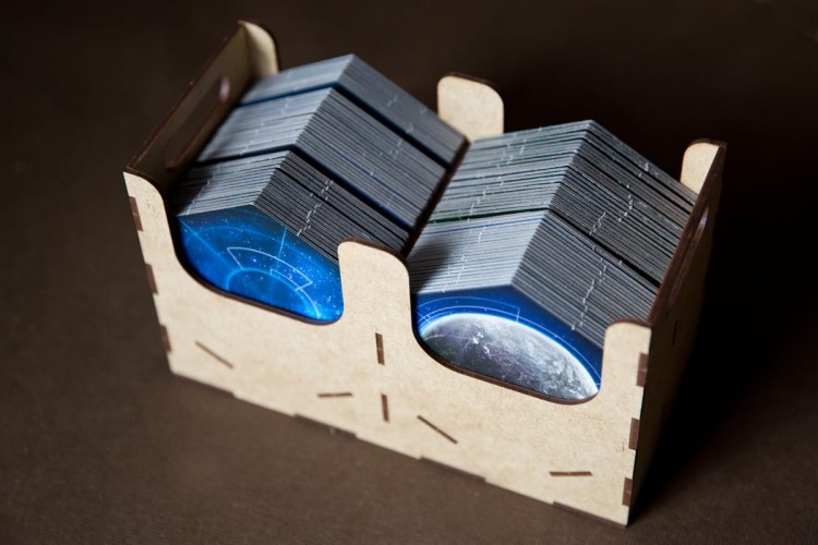 Insert pasujący do gry Twilight Imperium z HDF-u