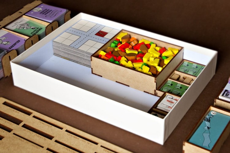 Insert pasujący do gry Food Chain Magnate z HDF-u - napisy PL