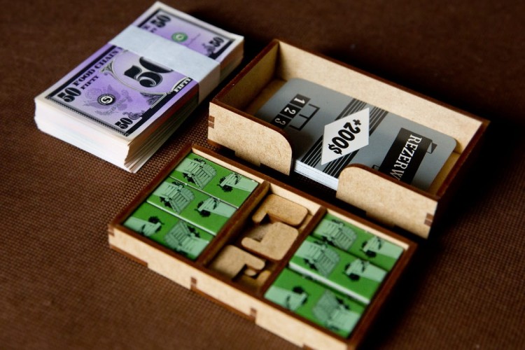 Insert pasujący do gry Food Chain Magnate z HDF-u - napisy PL