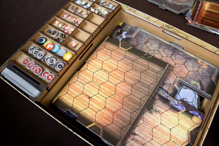 Insert pasujący do gry Gloomhaven z HDF-u + napisy PL